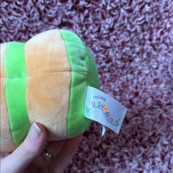 Squishmallows Mini Hermine the Pancake - Orange and Green - Picture 2 of 4